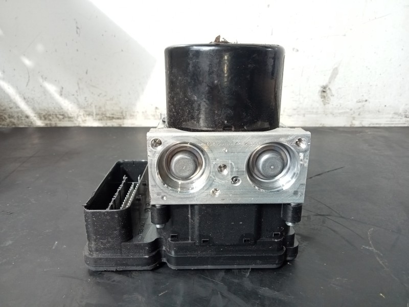 Recambio de abs para volvo v40 momentum referencia OEM IAM 4101895 P31423315 P3-A8-23-2