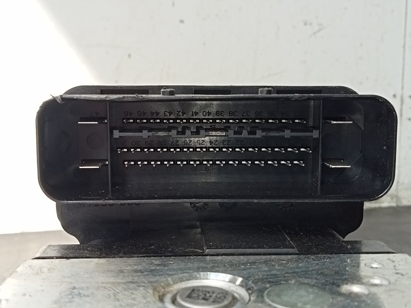 Recambio de abs para volvo v40 momentum referencia OEM IAM 4101895 P31423315 P3-A8-23-2