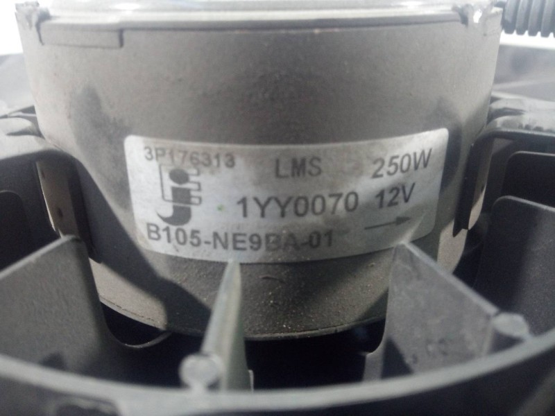 Recambio de electroventilador para hyundai ix35 comfort 2wd referencia OEM IAM   P2-B9-3