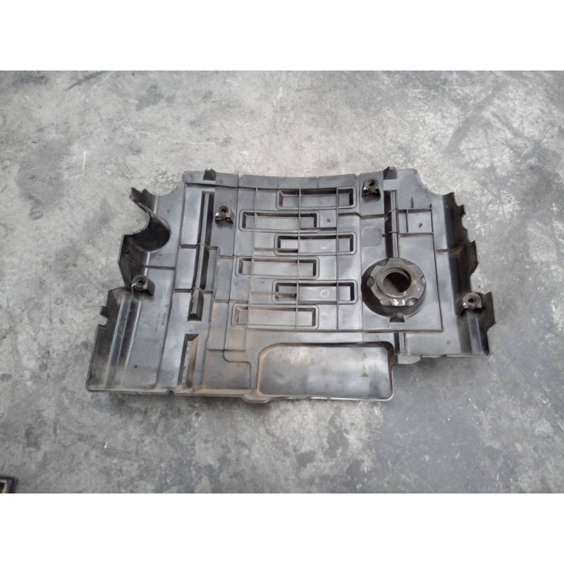 Recambio de tapa motor para land rover range rover sport v6 td hse referencia OEM IAM   