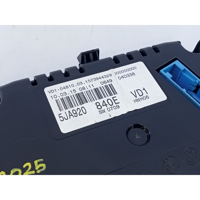 Recambio de cuadro instrumentos para skoda spaceback (5h) active referencia OEM IAM 5JA920840E  E2-A1-37-1