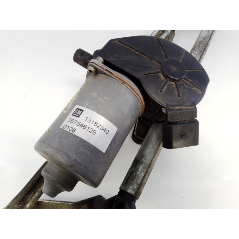 Recambio de motor limpia delantero para opel corsa d cosmo referencia OEM IAM 13182340 367546129 E2-B6-30-2