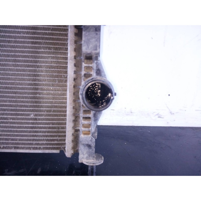 Recambio de radiador agua para peugeot 3008 suv referencia OEM IAM 9675747980 1700227065 P2-A6-8