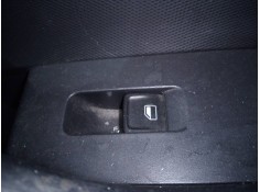 MANDO ELEVALUNAS DELANTERO DERECHO 