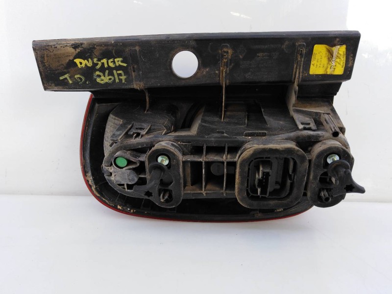 Recambio de piloto trasero derecho para dacia duster laureate 4x2 referencia OEM IAM 265500033R 26210202 E1-A1-3-2