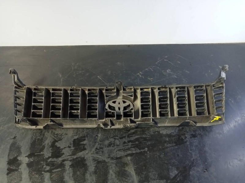 Recambio de rejilla delantera para toyota land cruiser (j9) referencia OEM IAM 5310060030  P2-A2-18