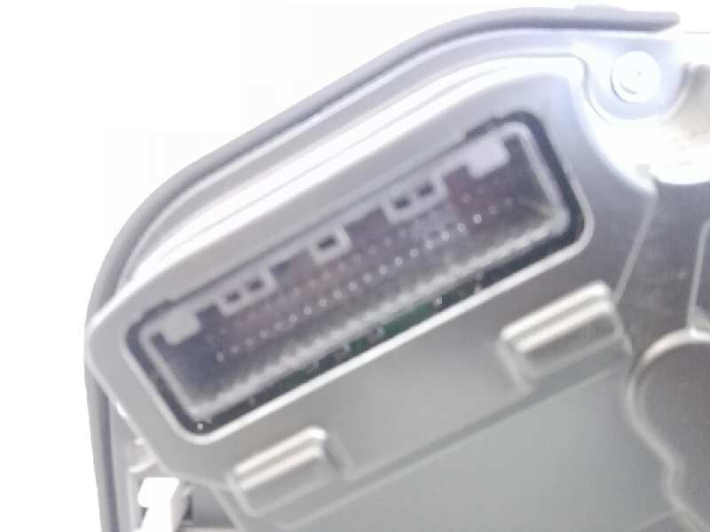 Recambio de cuadro instrumentos para toyota auris live referencia OEM IAM 838000ZC80 A2C53245521 E3-B2-8-1