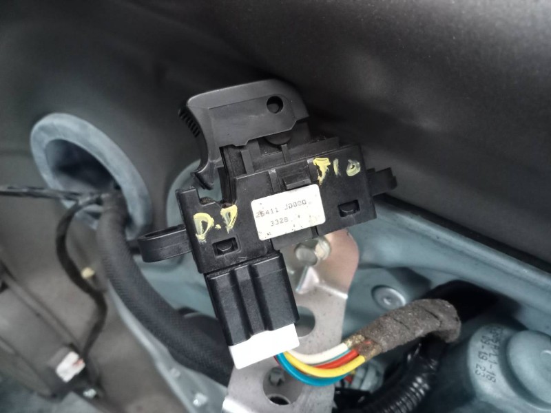 Recambio de mando elevalunas delantero derecho para nissan qashqai (j10) acenta referencia OEM IAM 25411JD000  