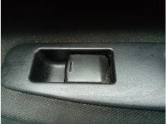 MANDO ELEVALUNAS TRASERO DERECHO 