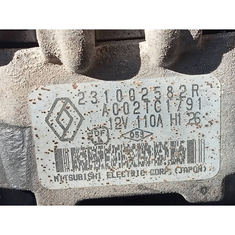 Recambio de alternador para dacia sandero laureate referencia OEM IAM 231002582R  P3-B6-12-1