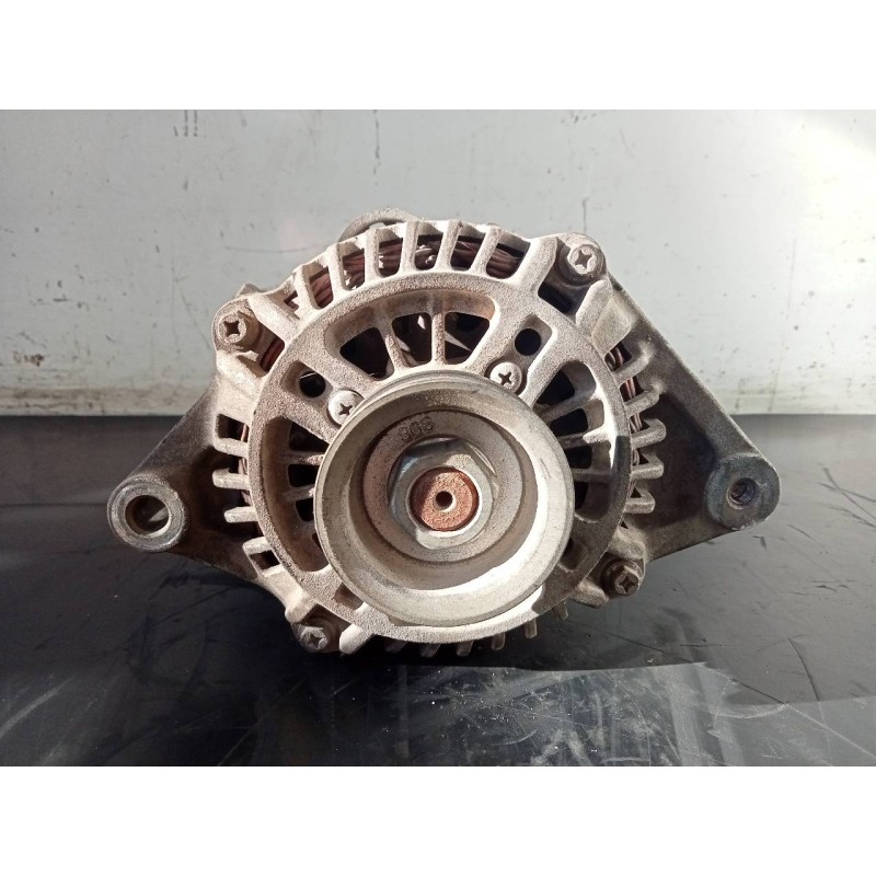 Recambio de alternador para dacia sandero laureate referencia OEM IAM 231002582R  P3-B6-12-1