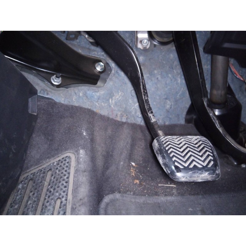 Recambio de pedal embrague para toyota auris luna referencia OEM IAM   