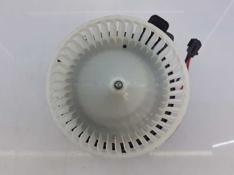 Recambio de ventilador calefaccion para seat arona xcellence referencia OEM IAM 2Q1820021 GT86003 