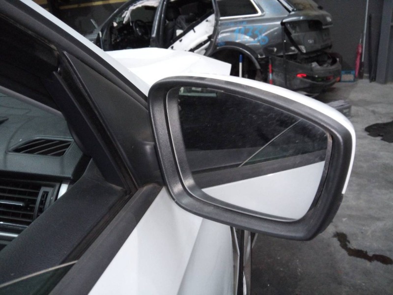 Recambio de retrovisor derecho electrico para skoda spaceback (5h) active referencia OEM IAM   