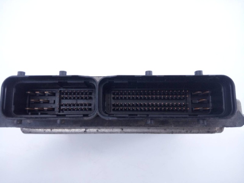 Recambio de centralita motor uce para toyota yaris (ksp9/scp9/nlp9) básico referencia OEM IAM 896610D450 0281012322 E3-B2-40-1