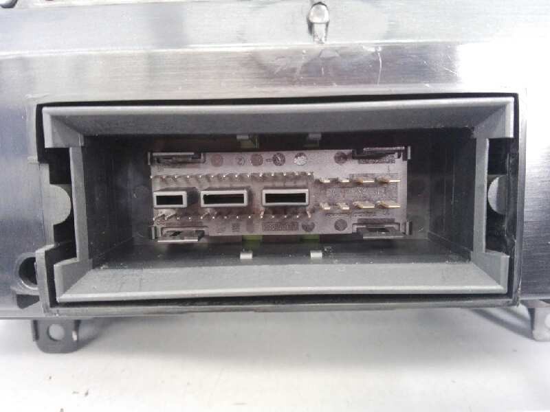 Recambio de cuadro instrumentos para seat leon (1p1) sport referencia OEM IAM 1P0920804C  E2-A1-9-2