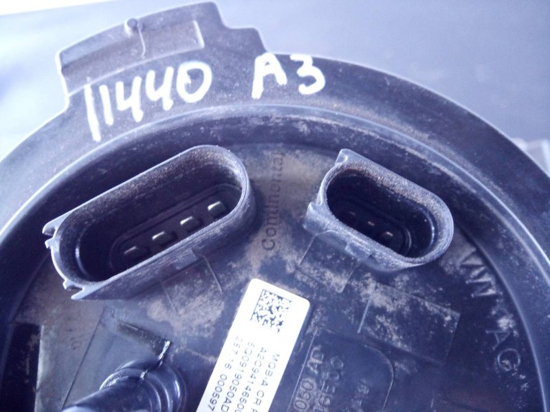 Recambio de aforador para audi a3 sedán (8vm) sport edition referencia OEM IAM 5Q0919050AD A2C94146500 P3-A6-23-3