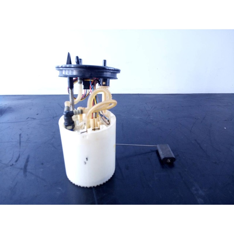 Recambio de aforador para audi a3 sedán (8vm) sport edition referencia OEM IAM 5Q0919050AD A2C94146500 P3-A6-23-3