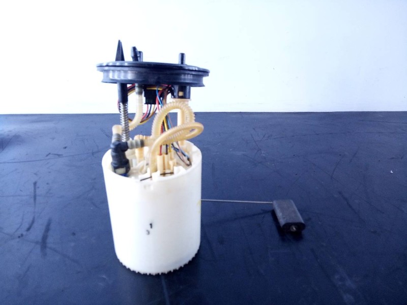 Recambio de aforador para audi a3 sedán (8vm) sport edition referencia OEM IAM 5Q0919050AD A2C94146500 P3-A6-23-3