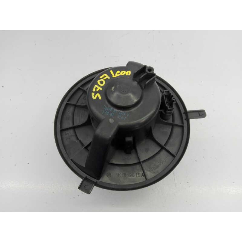 Recambio de ventilador calefaccion para seat leon (1p1) sport referencia OEM IAM 32507963F 983226W E1-B6-15-1