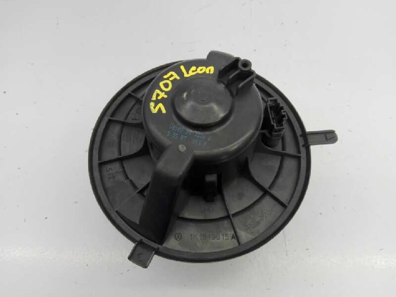 Recambio de ventilador calefaccion para seat leon (1p1) sport referencia OEM IAM 32507963F 983226W E1-B6-15-1