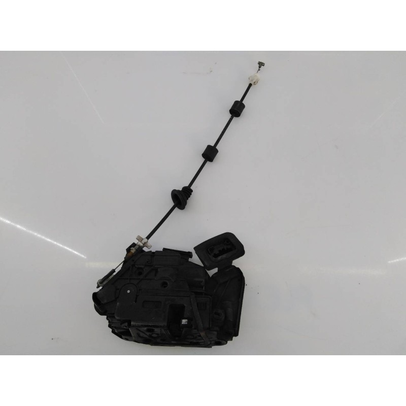 Recambio de cerradura puerta trasera derecha para seat toledo (kg3) reference referencia OEM IAM 5E0839016  E1-B6-32-2