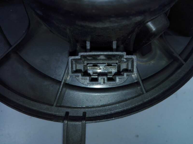 Recambio de ventilador calefaccion para seat leon (1p1) sport referencia OEM IAM 32507963F 983226W E1-B6-15-1