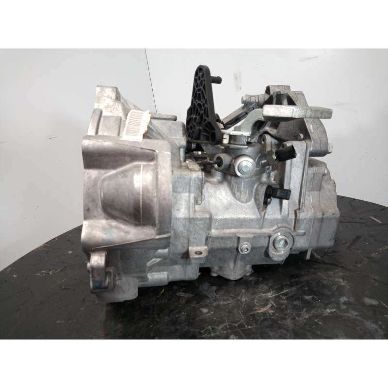 Recambio de caja cambios para audi a3 sedán (8vm) sport edition referencia OEM IAM RSK  M1-A1-136