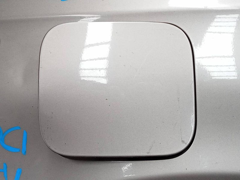 Recambio de tapa exterior combustible para nissan qashqai (j10) acenta referencia OEM IAM   