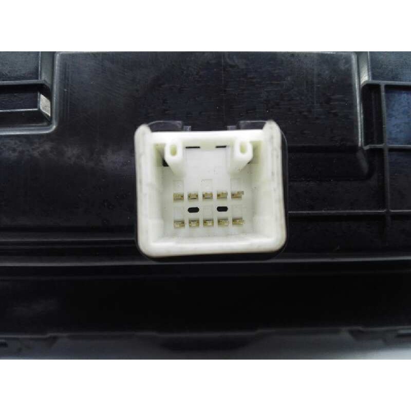 Recambio de mando climatizador para toyota auris live referencia OEM IAM 90092321A F087R000S7B E2-B2-8-2