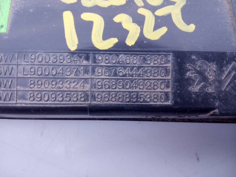 Recambio de luz central de freno para citroën c4 cactus feel referencia OEM IAM 9804687380  E3-B2-29-1