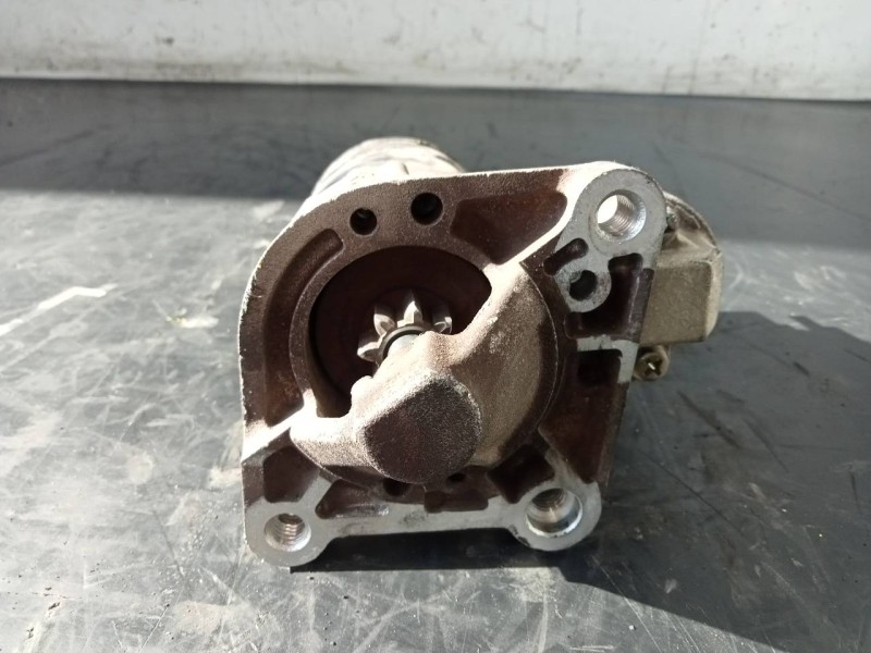 Recambio de motor arranque para dacia sandero laureate referencia OEM IAM   P3-B8-19-2
