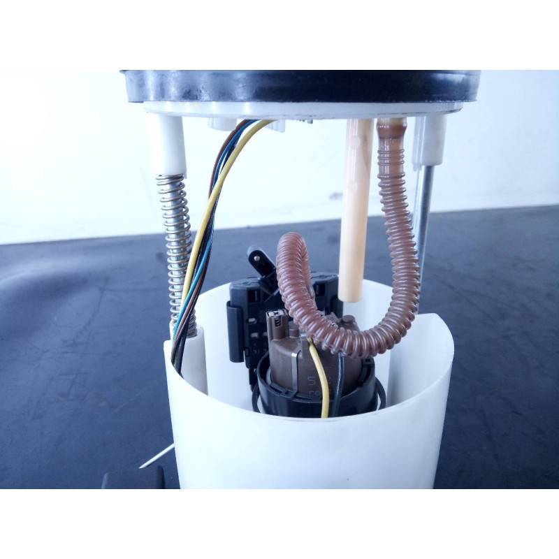 Recambio de aforador para volkswagen polo (6c1) comfortline referencia OEM IAM 6R0919051M  P3-A6-8-5