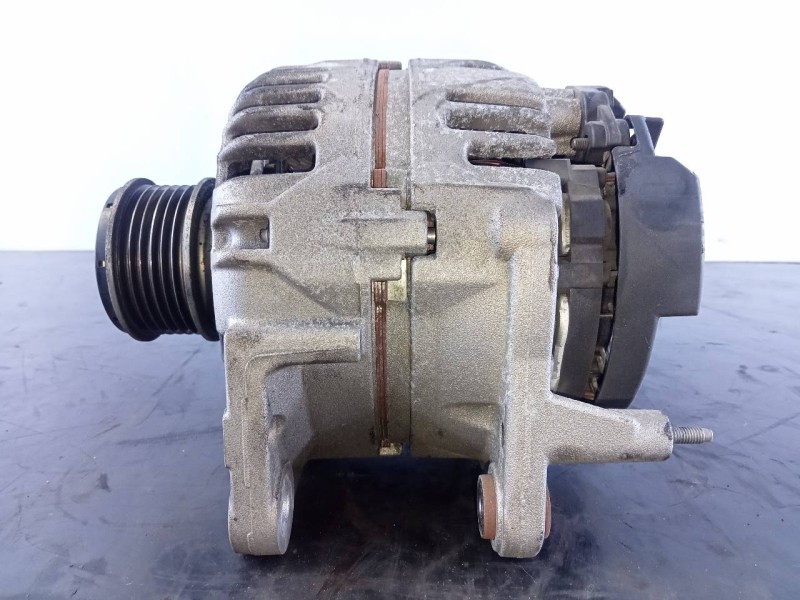 Recambio de alternador para seat ibiza (6j5) reference referencia OEM IAM 045903023 0124325012 P3-B4-17-5