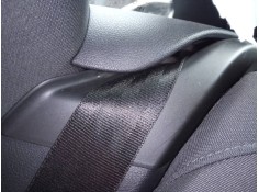 CINTURON SEGURIDAD TRASERO DERECHO 