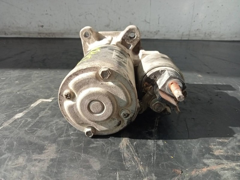 Recambio de motor arranque para dacia sandero laureate referencia OEM IAM   P3-B8-19-2