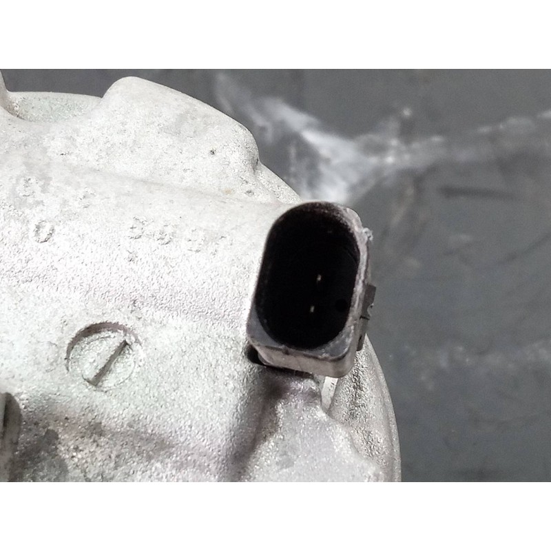 Recambio de compresor aire acondicionado para audi a3 sedán (8vm) sport edition referencia OEM IAM 5Q0816803 6SES14C P3-A2-9-1