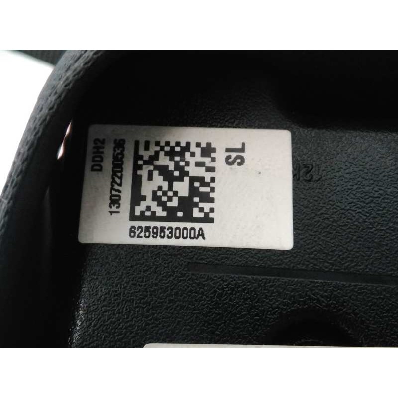 Recambio de cinturon seguridad trasero derecho para kia sportage drive 4x2 referencia OEM IAM 898203U200  E2-B5-44-1