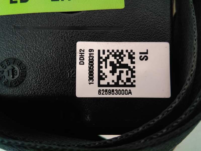 Recambio de cinturon seguridad trasero izquierdo para kia sportage drive 4x2 referencia OEM IAM 898103U200  E2-B5-44-1