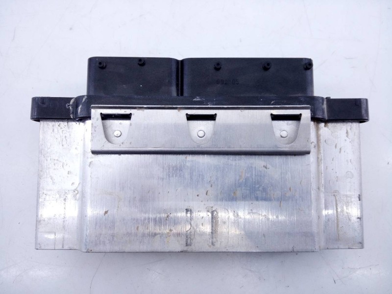 Recambio de centralita motor uce para volkswagen polo (6c1) comfortline referencia OEM IAM 04C907309J 0261S09676 E2-A1-35-3