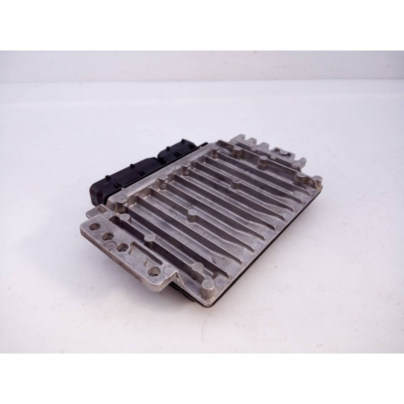 Recambio de centralita motor uce para bmw mini (r50,r53) cooper referencia OEM IAM 7530656 S118012001N E3-A2-31-1