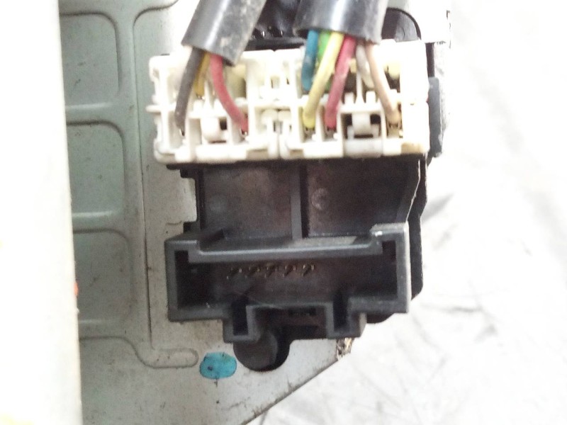 Recambio de columna direccion para renault kangoo dynamique acción especial referencia OEM IAM 7701067983 8200562867 P2-B12-4