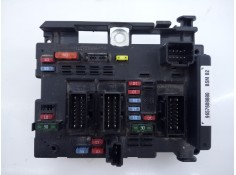 Recambio de caja reles / fusibles para peugeot 206 berlina referencia OEM IAM 9657608880  E3-B2-26-1