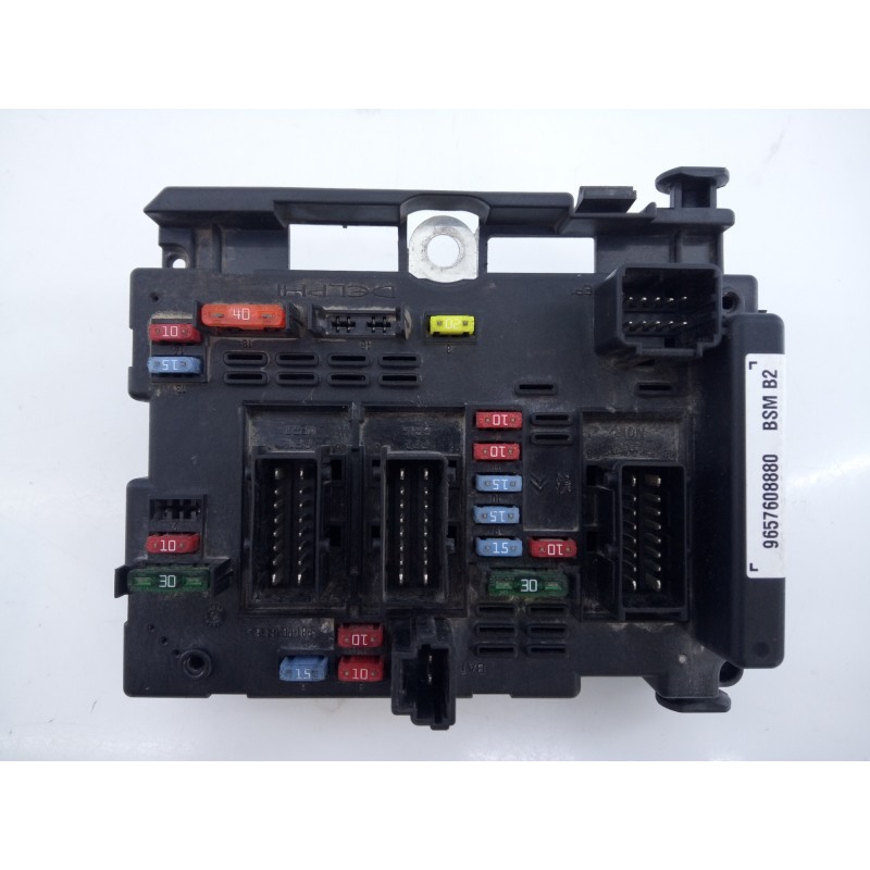 Recambio de caja reles / fusibles para peugeot 206 berlina referencia OEM IAM 9657608880  E3-B2-26-1