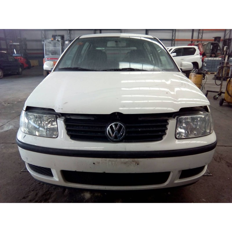 volkswagen polo (9n1) del año 2001