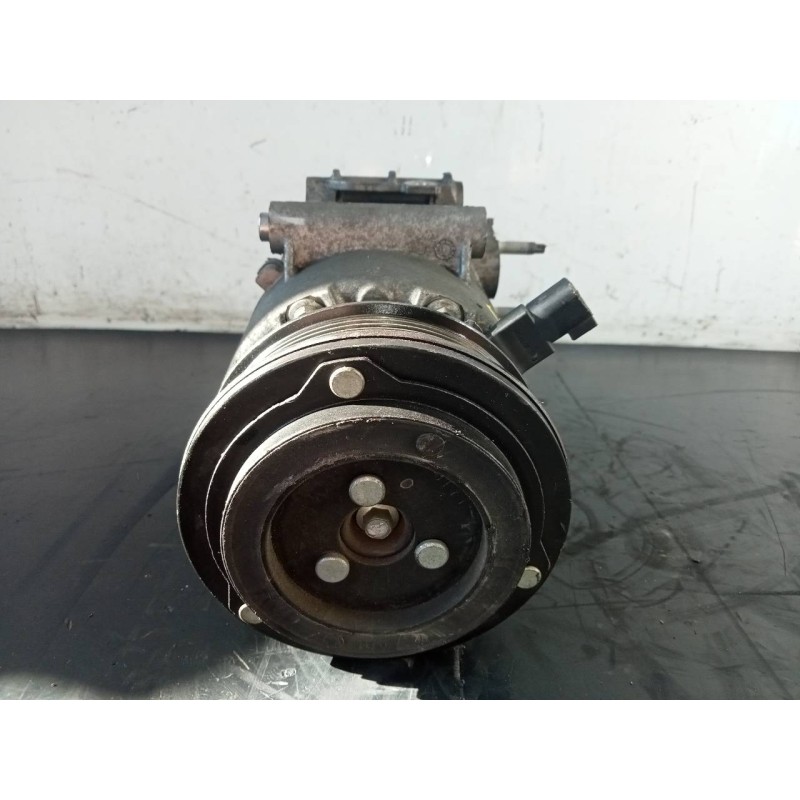 Recambio de compresor aire acondicionado para ford fiesta (ccn) trend referencia OEM IAM AV1119D629AB  P3-B2-4-1