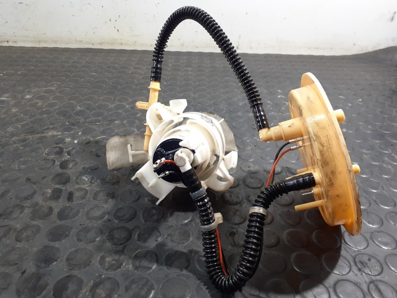 Recambio de aforador para bmw serie 5 touring (f11) 520d referencia OEM IAM 7217065  P3-A6-10-2