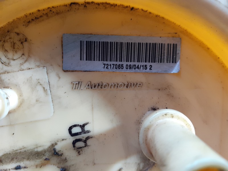 Recambio de aforador para bmw serie 5 touring (f11) 520d referencia OEM IAM 7217065  P3-A6-10-2