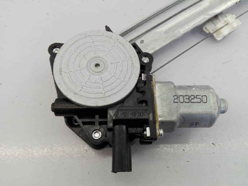 Recambio de elevalunas trasero derecho para honda cr-v elegance 4x4 referencia OEM IAM CM012330 A038 E2-A2-59-1