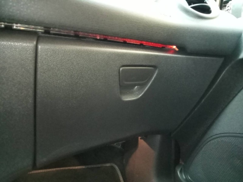 Recambio de guantera para ford fiesta (ccn) trend referencia OEM IAM   